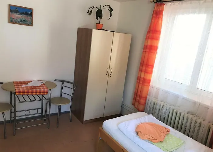Hostel Bernarda Bolzana *